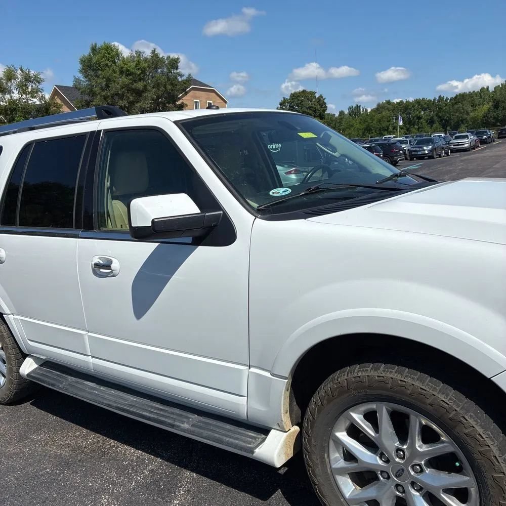 Used 2016 Ford Expedition Limited AWD/4WD image 13