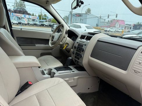 Used 2010 Ford Escape XLT FWD image 22