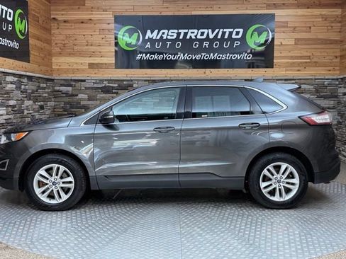 Used 2017 Ford Edge SEL w/ Equipment Group 201A AWD/4WD image 6