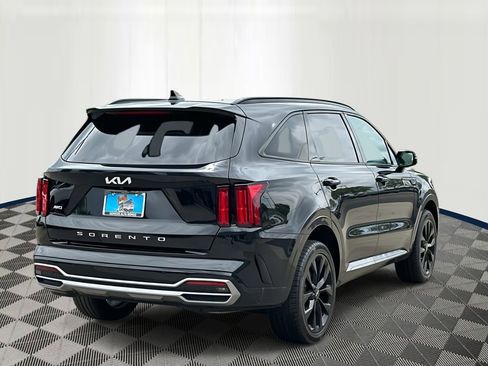 Used 2022 Kia Sorento SX image 5
