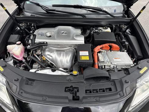Used 2015 Lexus ES 300h w/ Navigation System Package FWD image 38