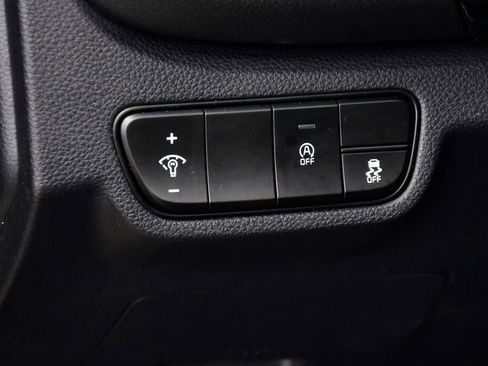 Certified 2024 Kia Seltos S image 29