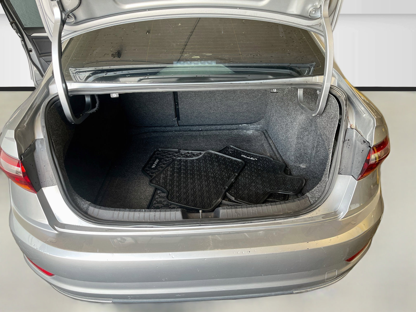 Used 2019 Volkswagen Jetta S FWD image 25
