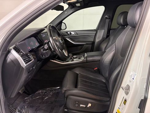 Used 2019 BMW X5 xDrive40i w/ Premium Package 2 AWD/4WD image 16