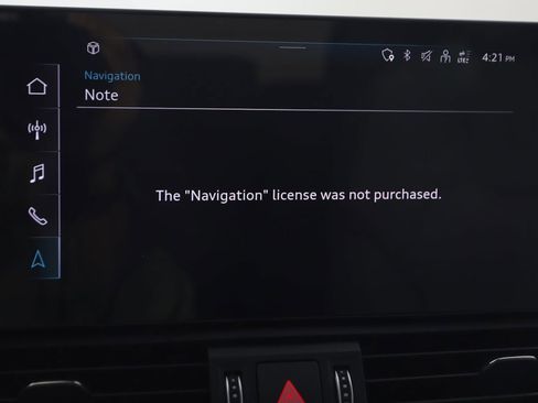 Used 2024 Audi Q5 2.0T Premium w/ Convenience Package image 9