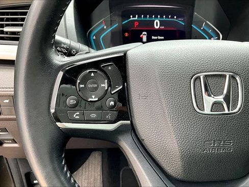 Used 2018 Honda Odyssey EX-L image 25