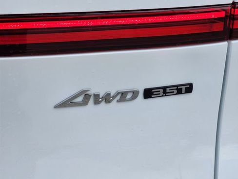 Used 2026 Genesis GV70 3.5T Sport Advanced AWD/4WD image 8