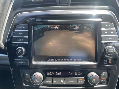 Used 2021 Nissan Maxima 3.5 SV w/ Floor Mat Group FWD image 15