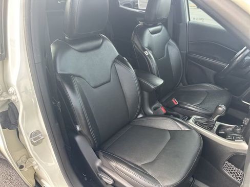 Used 2021 Jeep Compass 80th Special Edition image 18