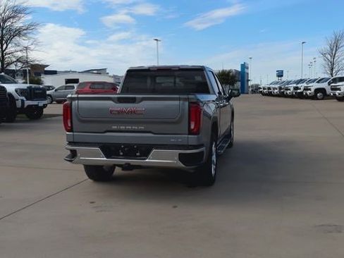 Used 2020 GMC Sierra 1500 SLT image 8