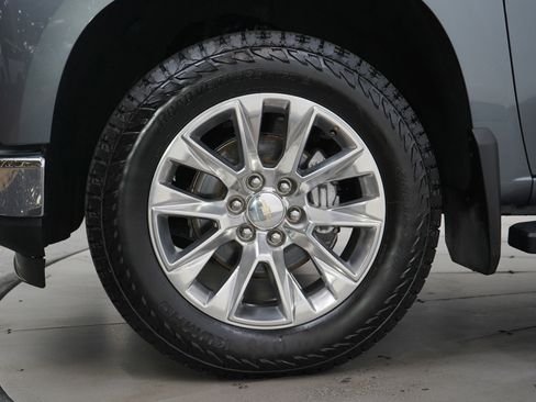 Used 2022 Chevrolet Silverado 1500 LTZ image 30