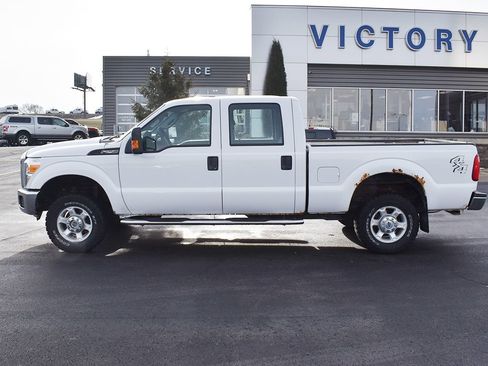 Used 2016 Ford F250 XL w/ Power Equipment Group image 2
