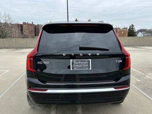 New 2026 Volvo XC90 T8 Ultra w/ Protection Package Premier AWD/4WD image 3