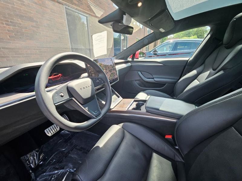 Used 2023 Tesla Model S AWD/4WD image 37