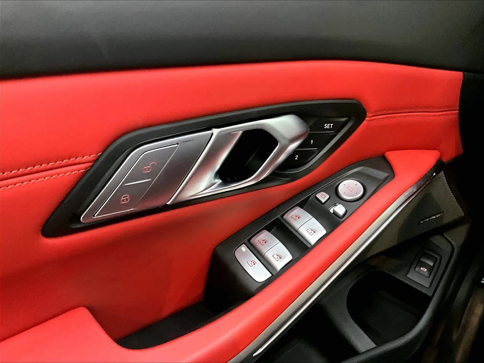 Used 2025 BMW M3 w/ M Carbon Exterior Package RWD image 34