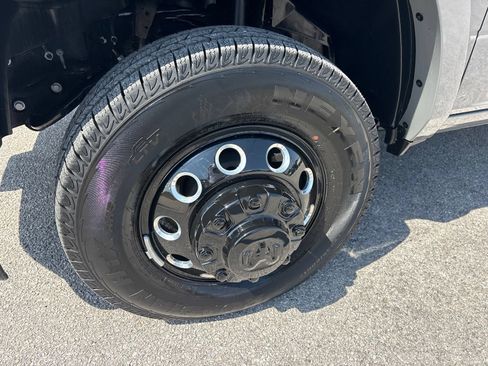 New 2027 RAM 3500 Laramie w/ Night Edition AWD/4WD image 37