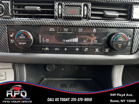 Used 2023 Nissan Pathfinder Platinum AWD/4WD image 25