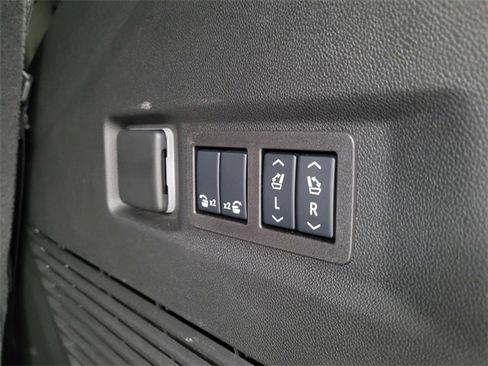 New 2025 Chevrolet Tahoe Premier image 29