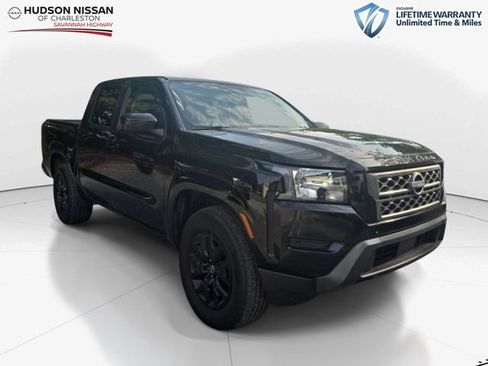 Used 2023 Nissan Frontier SV RWD image 1
