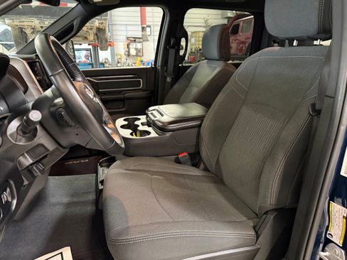 Certified 2024 RAM 2500 Big Horn w/ Sport Appearance Package image 35