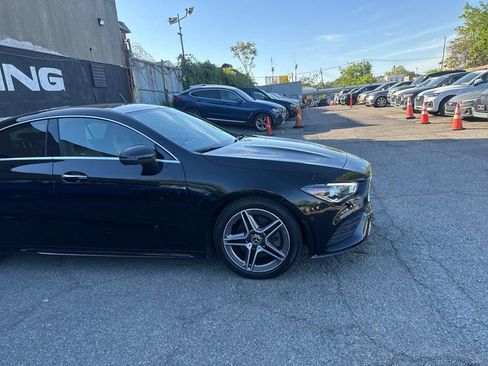 Used 2022 Mercedes-Benz CLA 250 4MATIC image 9