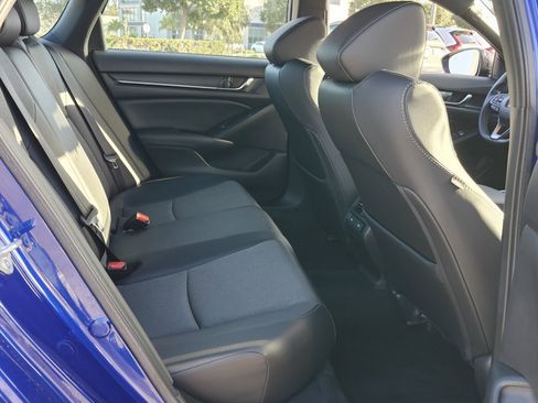 Used 2021 Honda Accord Sport image 23