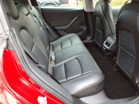 Used 2018 Tesla Model 3 Mid Range RWD image 14