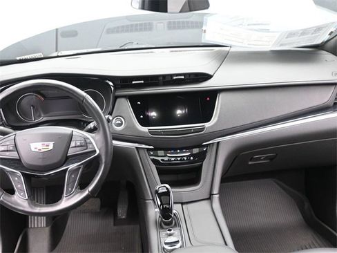 Used 2023 Cadillac XT5 Premium Luxury w/ LPO, Floor Liner Package image 24