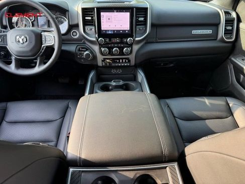 Used 2025 RAM 1500 Big Horn AWD/4WD image 13