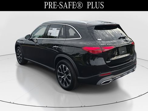 Certified 2025 Mercedes-Benz GLC 350e 4MATIC image 8