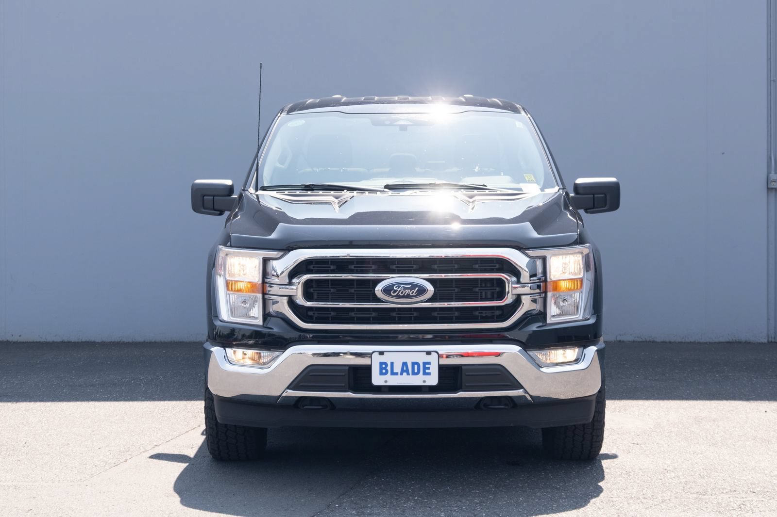 Used 2023 Ford F150 XLT w/ XTR Package AWD/4WD image 15