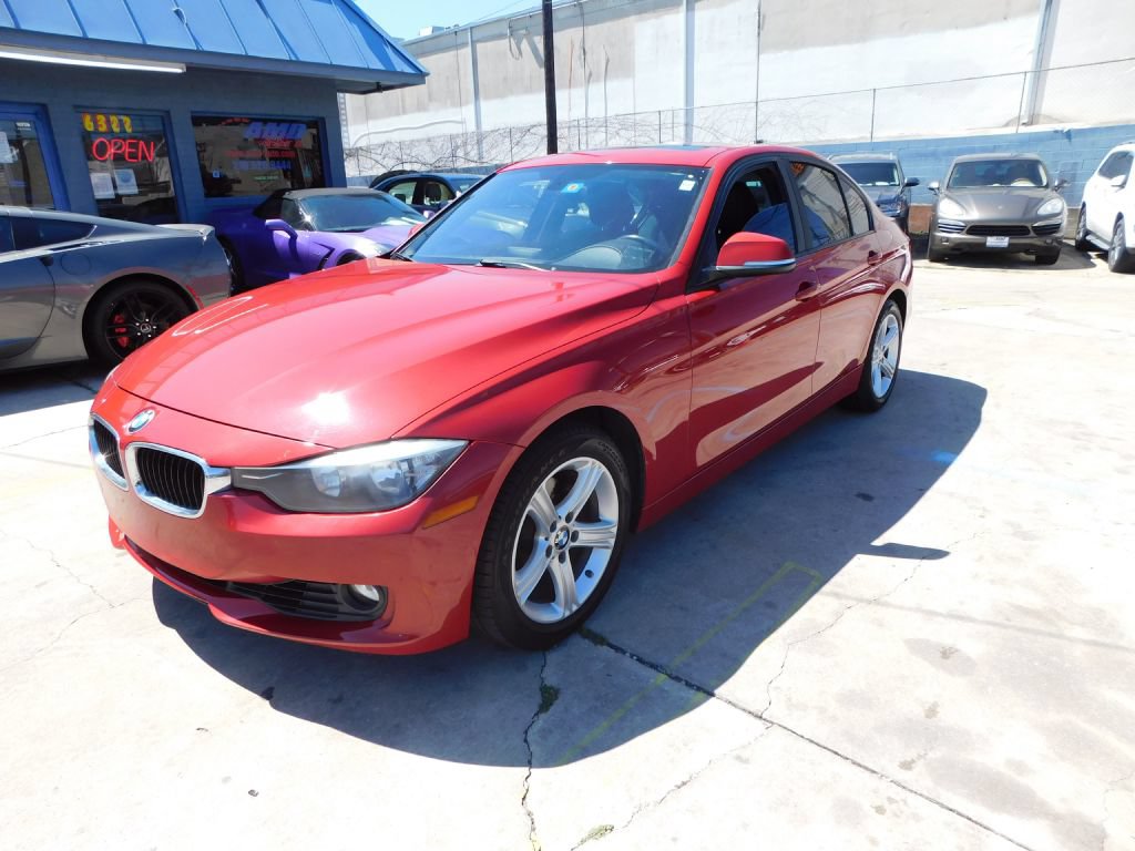 Used 2012 BMW 328i Sedan RWD image 3