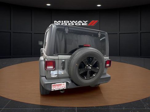 Used 2019 Jeep Wrangler Unlimited Sport AWD/4WD image 6