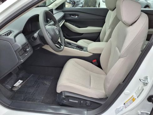 New 2025 Honda Accord SE image 13