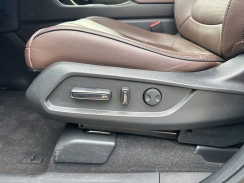 Used 2023 Honda Pilot Elite image 19