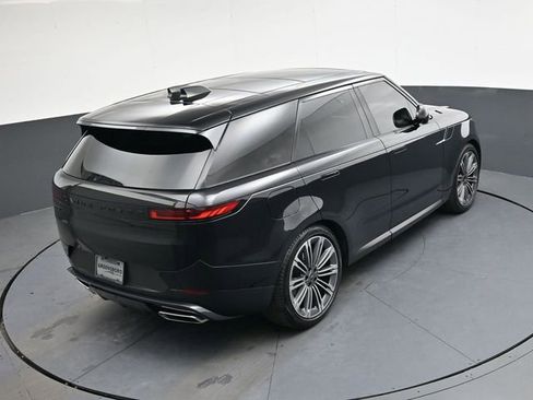 Used 2024 Land Rover Range Rover Sport SE image 20