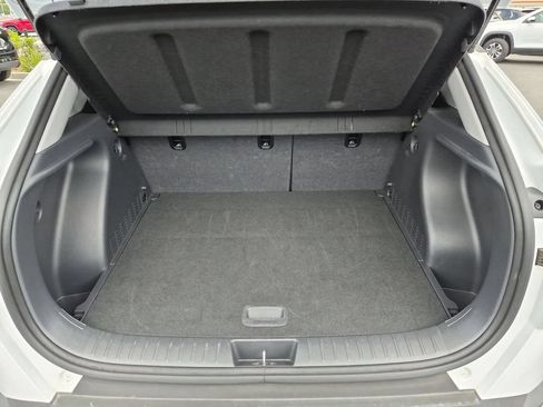 Used 2025 Hyundai Kona SEL FWD image 29