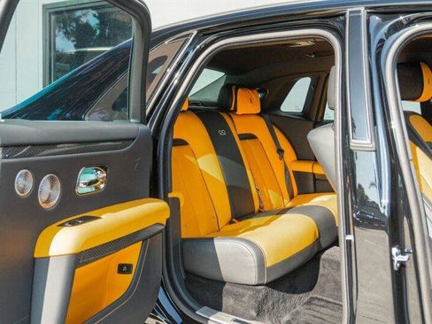 Used 2022 Rolls-Royce Ghost Black Badge image 58