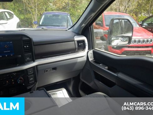 Used 2025 Ford F250 XLT image 20