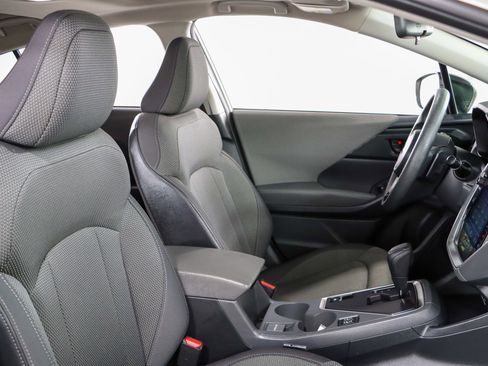 Used 2024 Subaru Crosstrek 2.0i Premium image 27