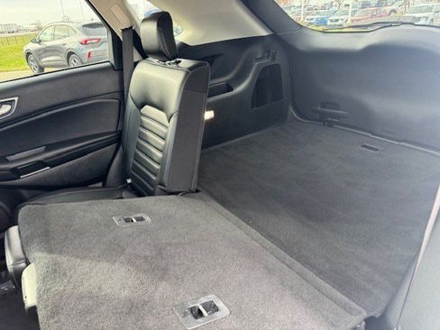 Certified 2024 Ford Edge SEL image 28