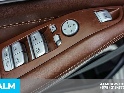 Used 2025 BMW X7 xDrive40i image 55