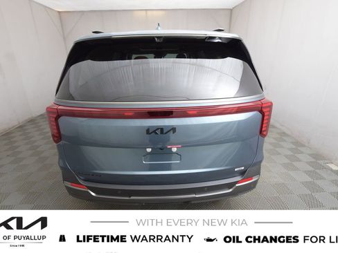 New 2025 Kia Carnival SX Prestige image 6