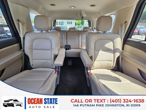 Used 2022 Lincoln Navigator 4WD image 15