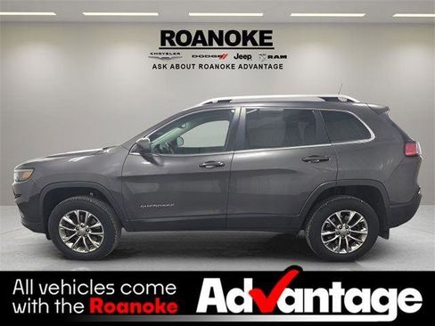 Used 2019 Jeep Cherokee Latitude Plus w/ Comfort/Convenience Group image 7