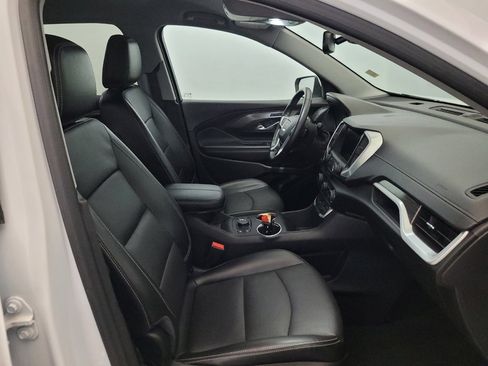 Used 2024 GMC Terrain SLT FWD image 21