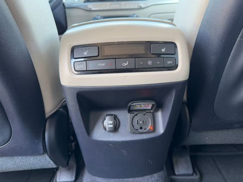 Used 2021 Hyundai Palisade SEL image 22