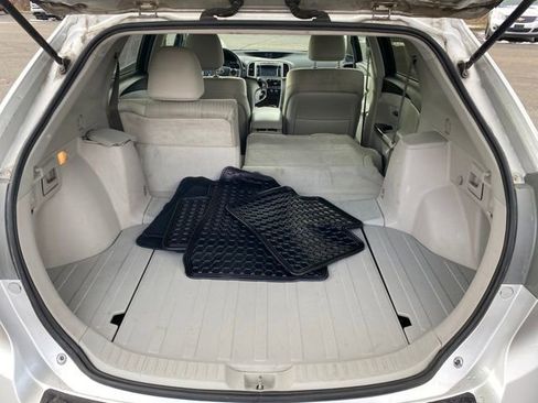 Used 2014 Toyota Venza LE image 17