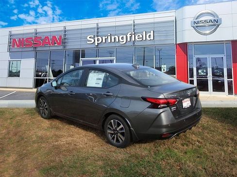 New 2025 Nissan Versa SV image 4