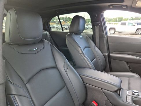 Certified 2025 Cadillac XT4 Sport w/ Cold Weather Package FWD image 35